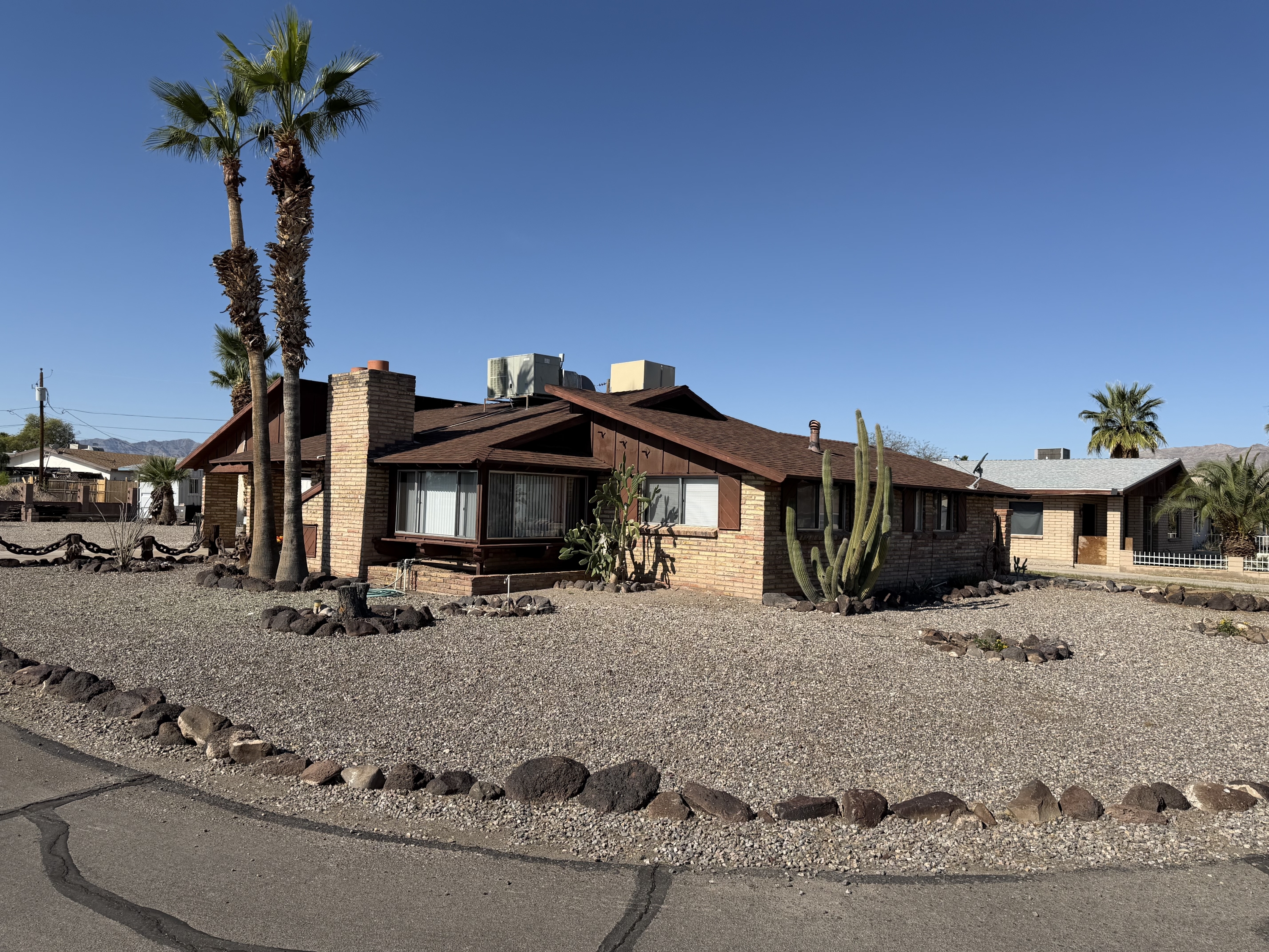 1044 Paradise Drive