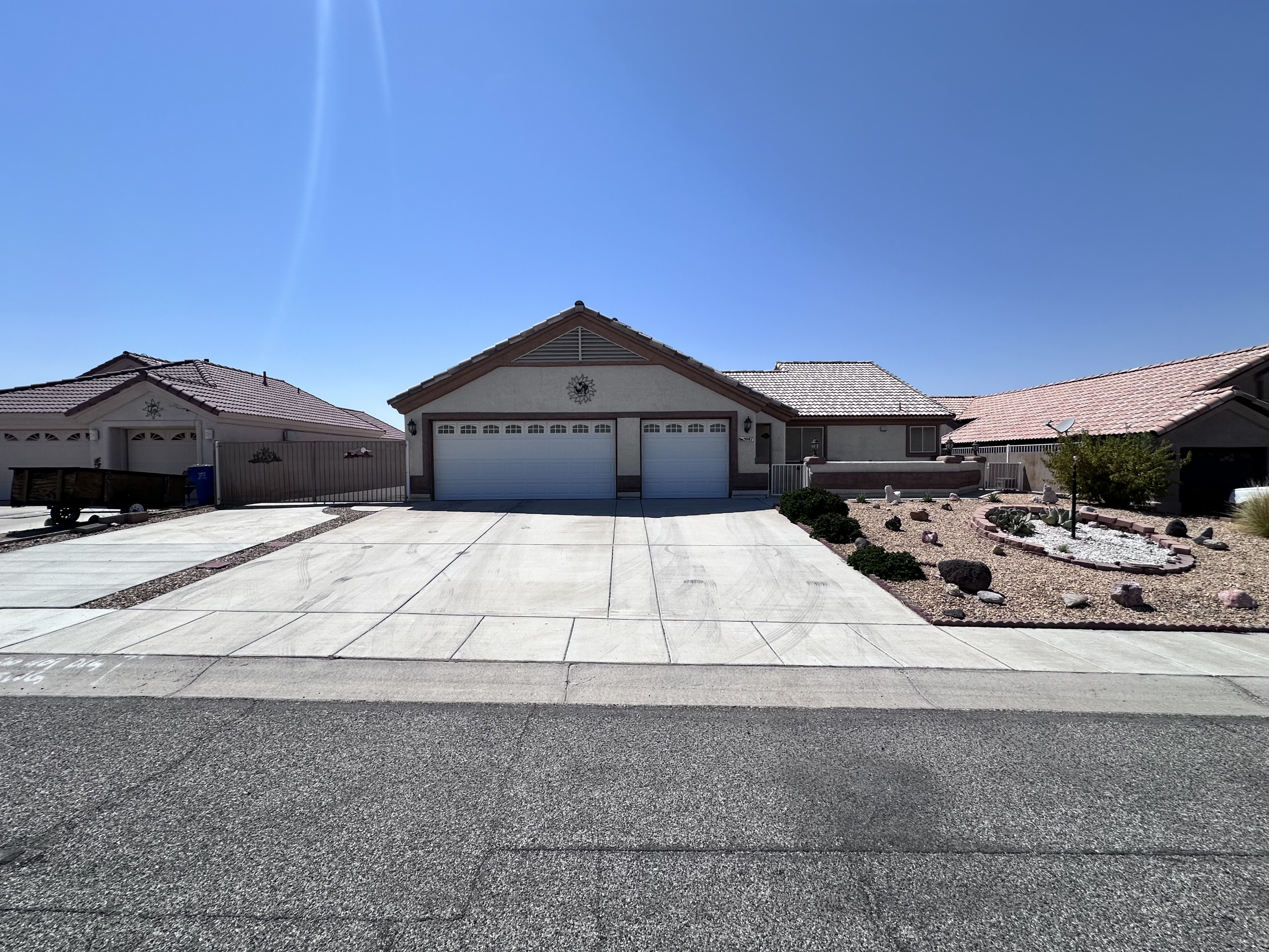 5087 Emerald River Drive